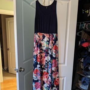 Maxi dress